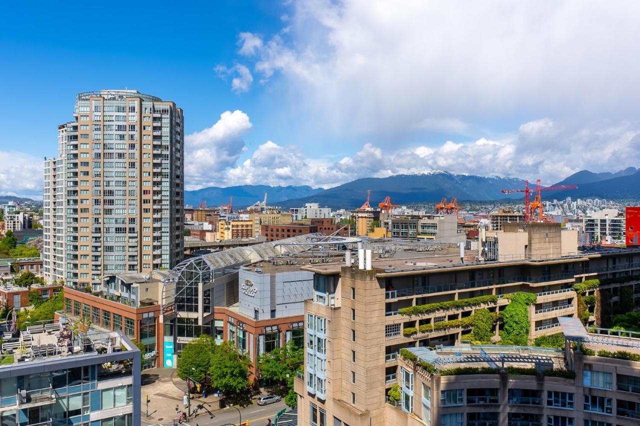 Stunning 2 Bedroom Condo With Downtown Views!!! Vancouver Eksteriør bilde