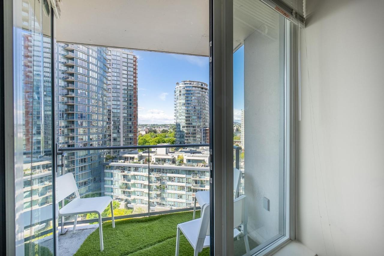 Stunning 2 Bedroom Condo With Downtown Views!!! Vancouver Eksteriør bilde